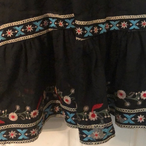 Chicwish Embroidered Floral Sleeveless Black Overlay Dress - Picture 10 of 13